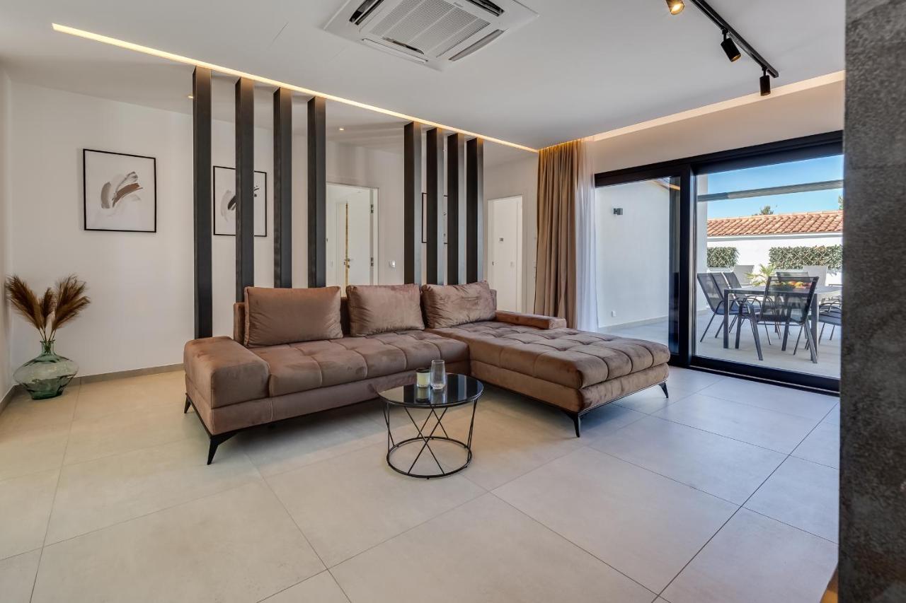 סלינה Villa Atrio מראה חיצוני תמונה